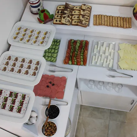 Ortakoy Aysem Sultan Isztambul